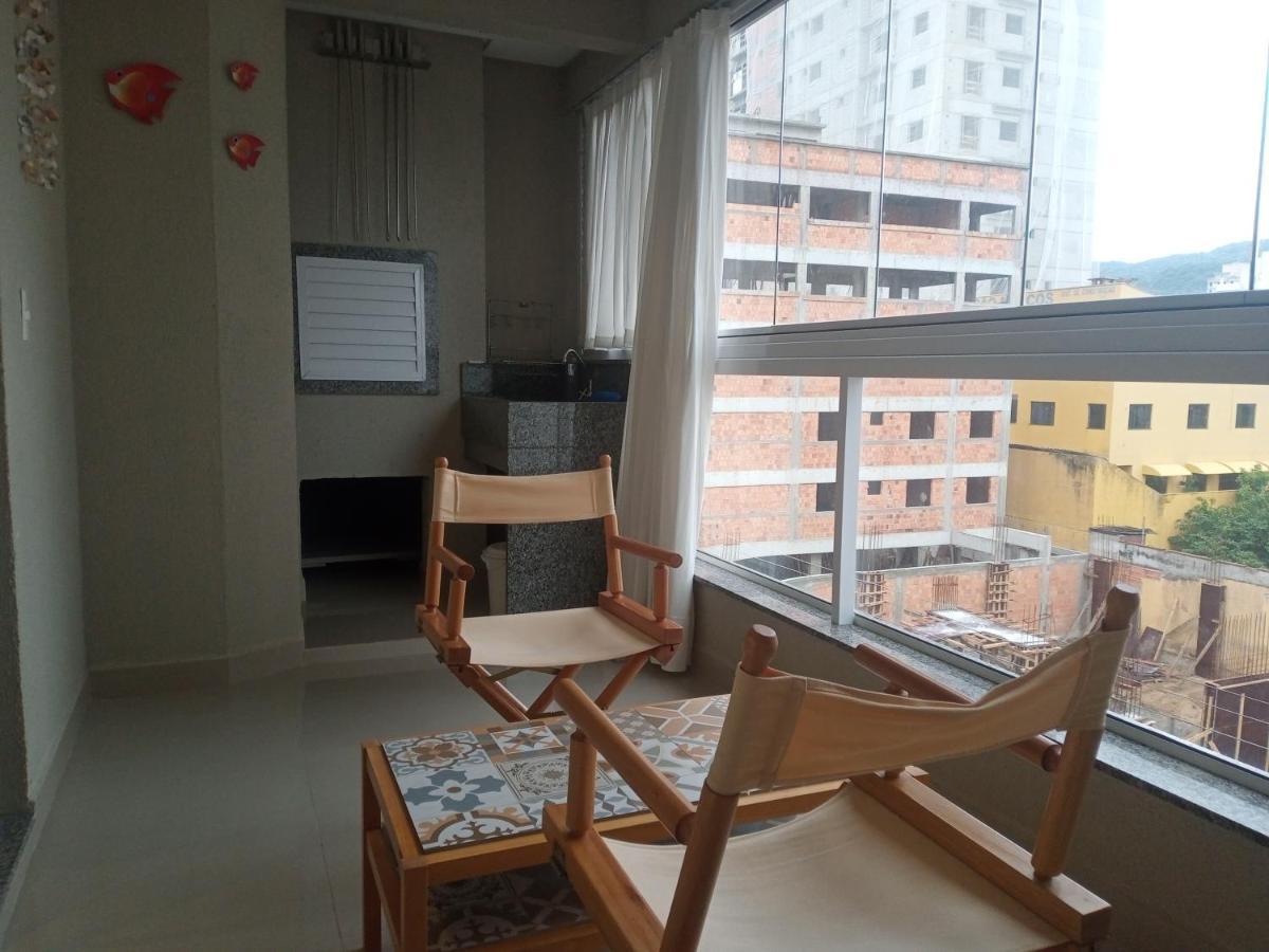 Aconchegante Apartamento Em Itapema 300 Mts Praia Exterior photo